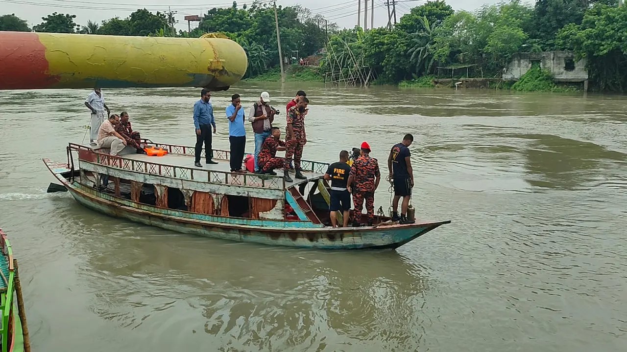 গণঅভ্যুত্থানে নিহত হৃদয়ের লাশের খোঁজে এক বছর পর তুরাগে অভিযান